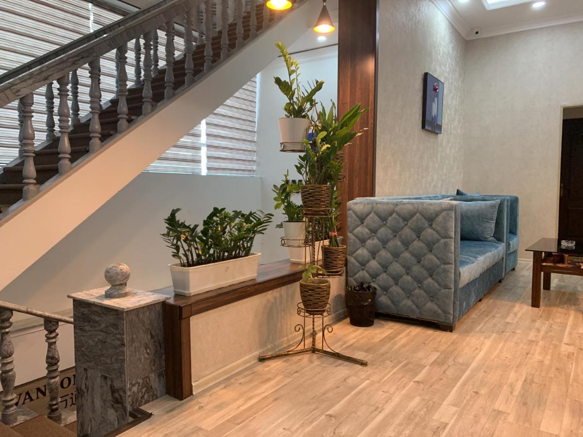 Wantong Hotel Taszkent Zewnętrze zdjęcie